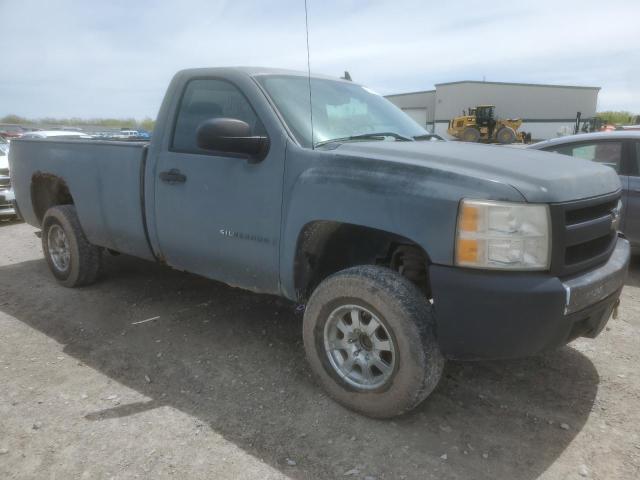 2007 Chevrolet Silverado C1500 Classic VIN: 1GCEC14X17Z602728 Lot: 53854544