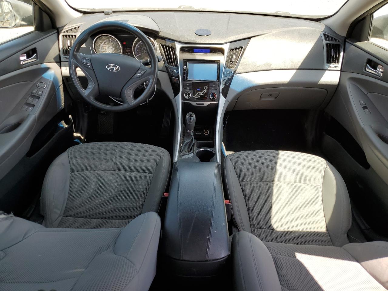 5NPEB4AC9DH743071 2013 Hyundai Sonata Gls