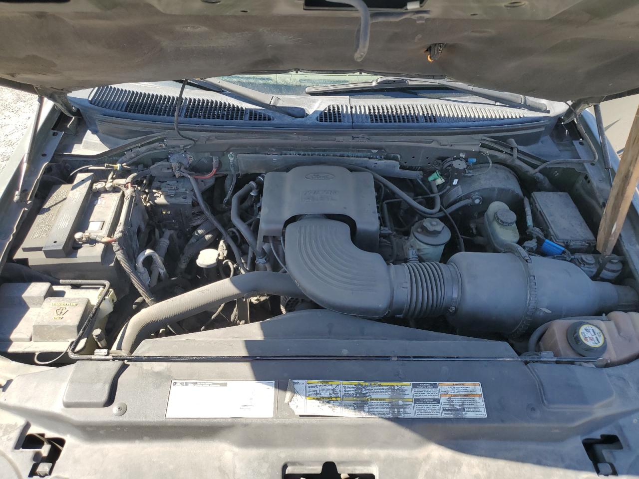 1FMRU15W41LB58822 2001 Ford Expedition Xlt