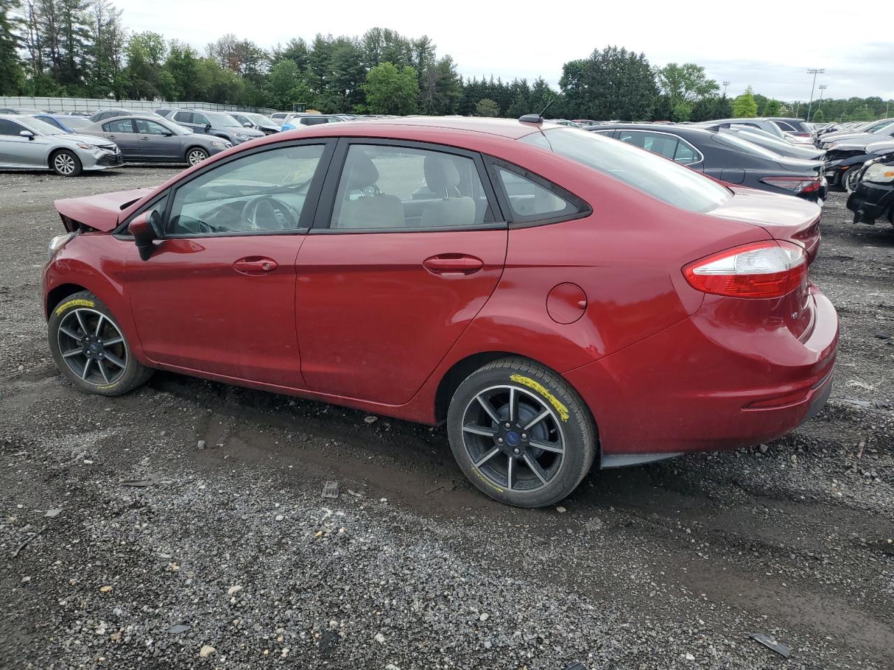 3FADP4BJ5HM105089 2017 Ford Fiesta Se