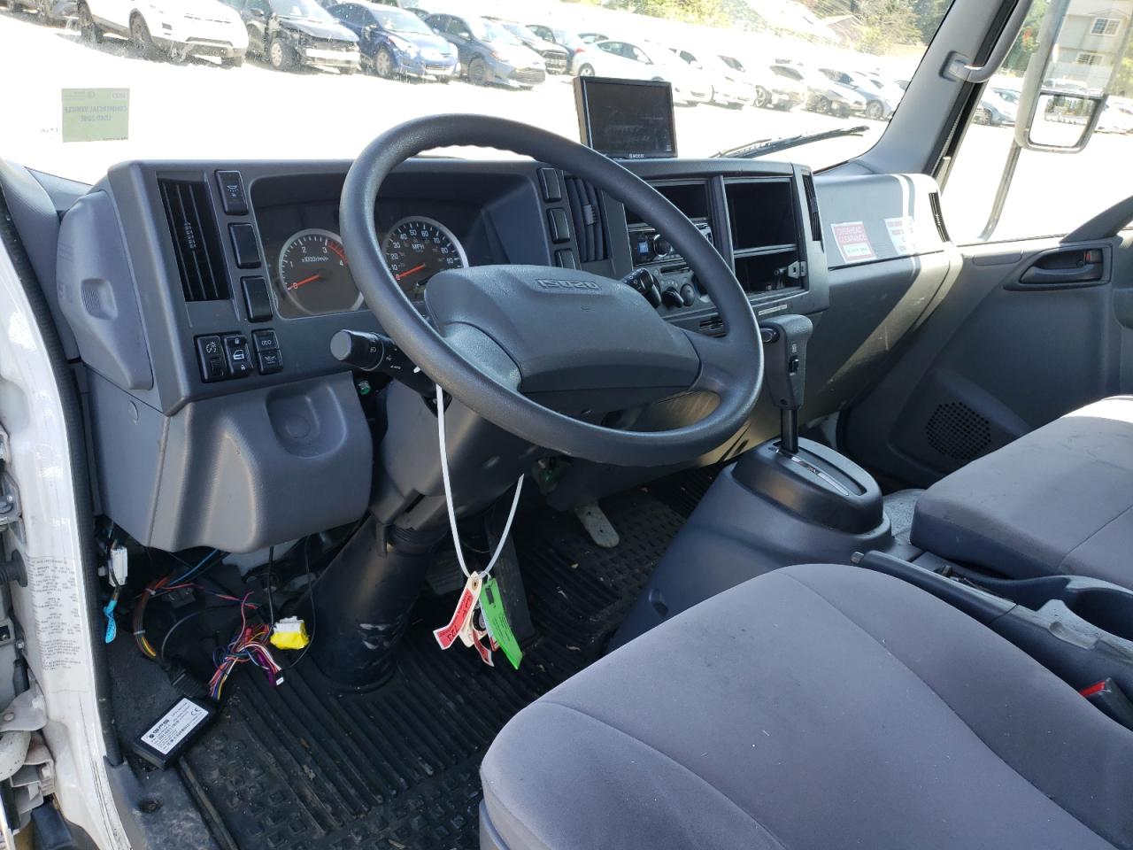 JALE5W168J7901234 2018 Isuzu Nqr