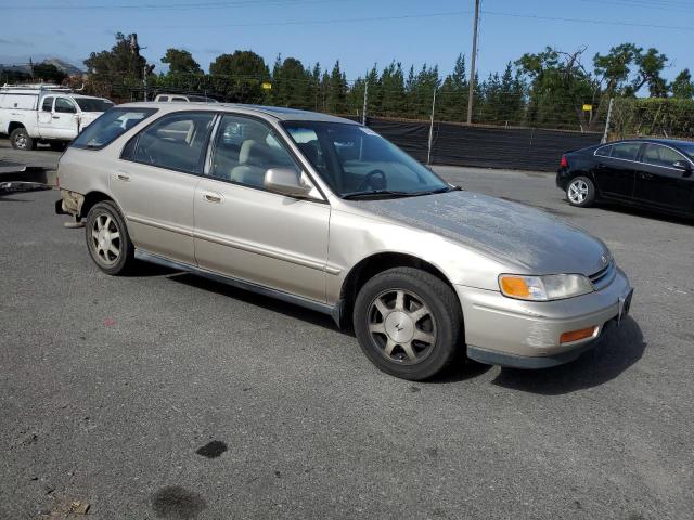 1994 Honda Accord Ex VIN: 1HGCE1895RA008157 Lot: 55494084