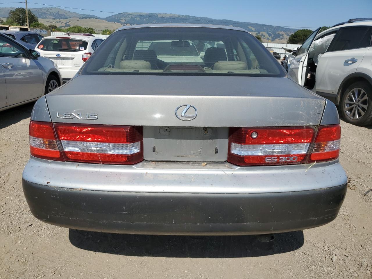 JT8BF28G3Y0287672 2000 Lexus Es 300