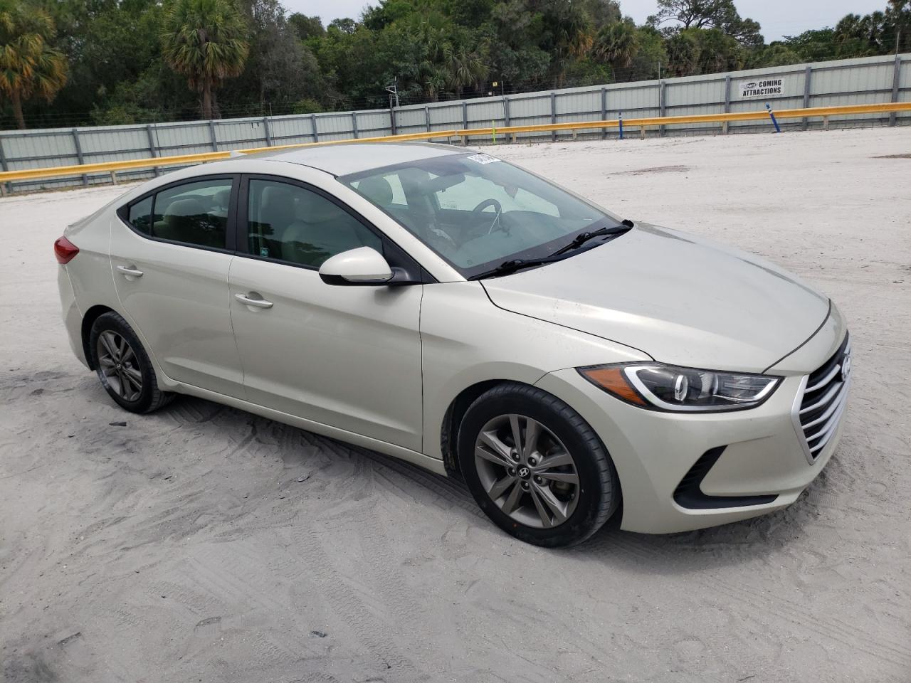 5NPD84LF6HH118442 2017 Hyundai Elantra Se