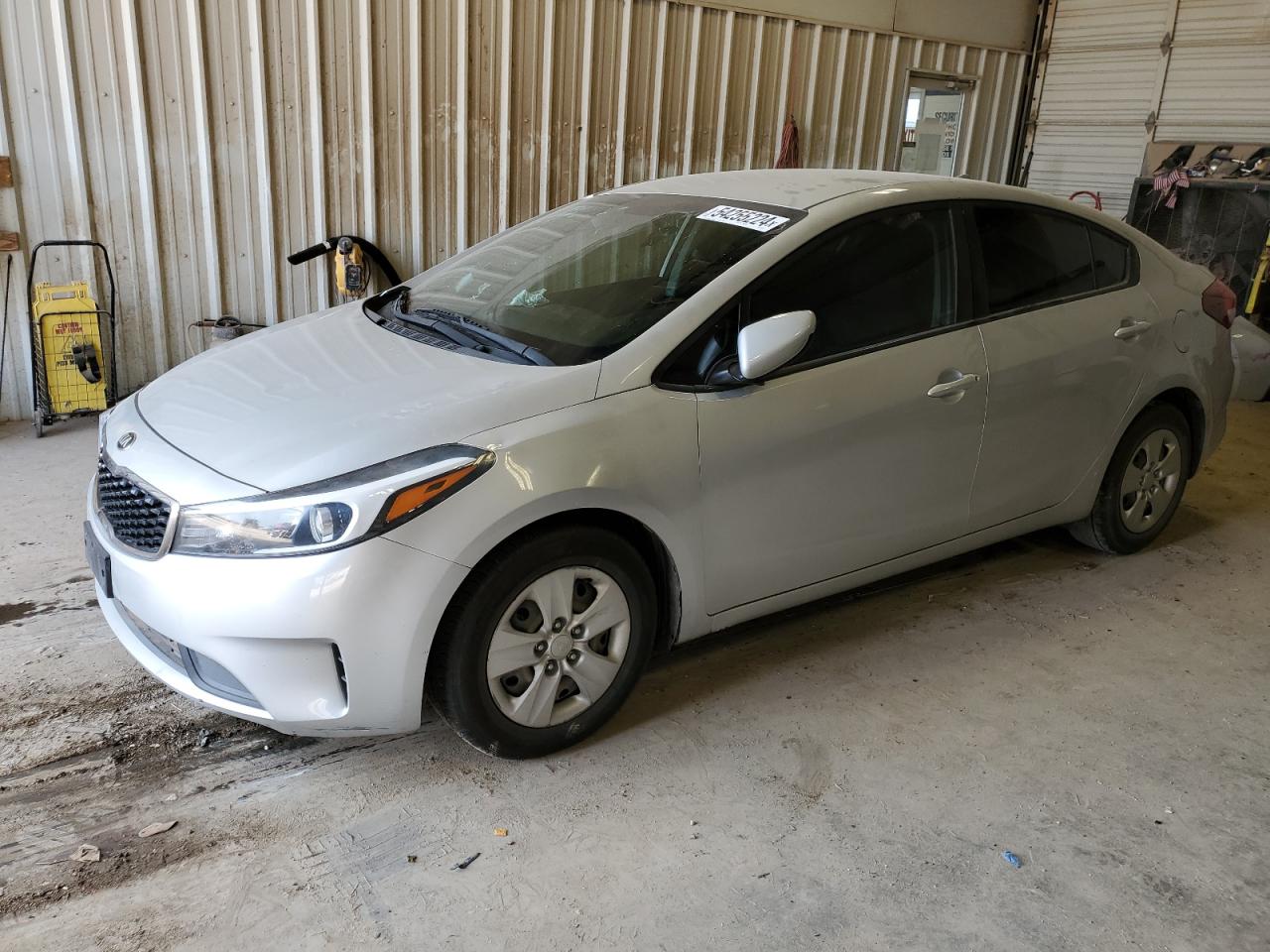 3KPFK4A70JE174764 2018 Kia Forte Lx