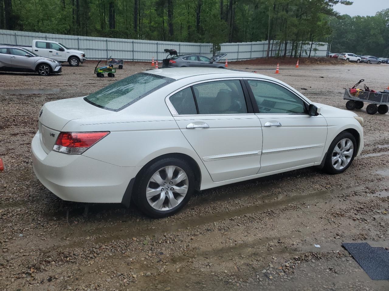 1HGCP36899A003530 2009 Honda Accord Exl