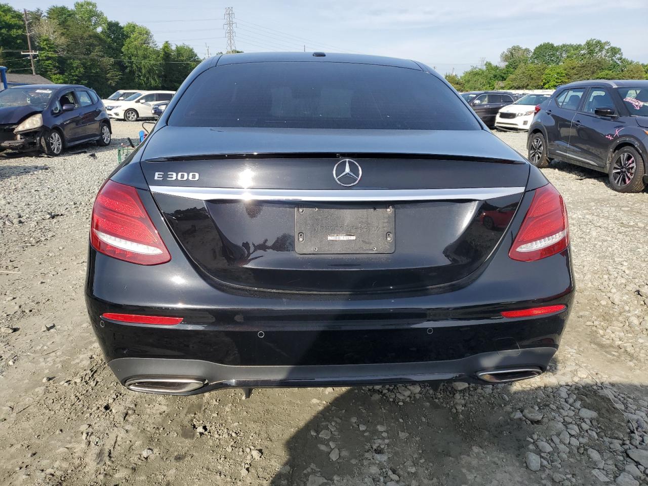WDDZF4JB1JA394297 2018 Mercedes-Benz E 300