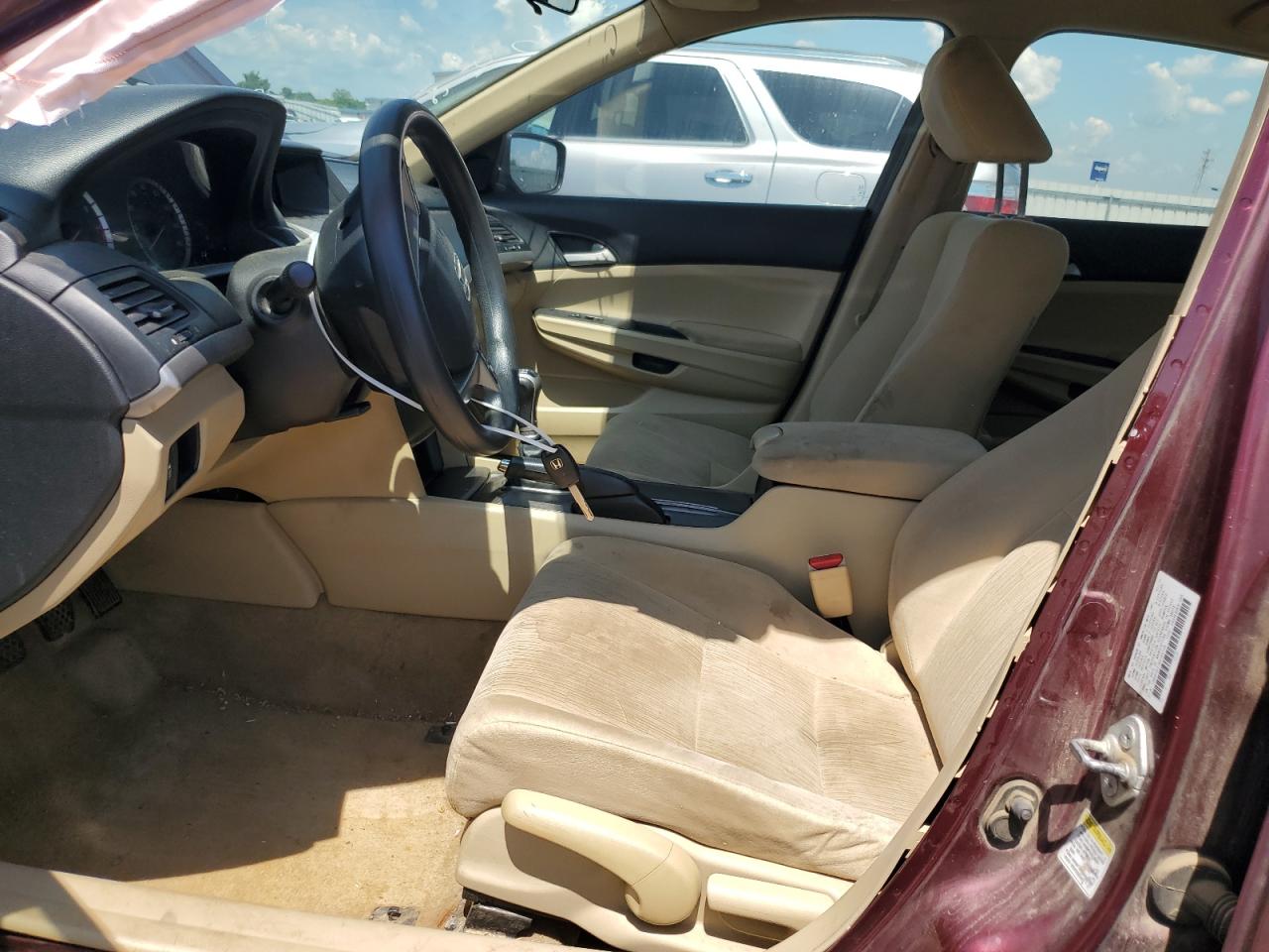 1HGCP2E37BA086106 2011 Honda Accord Lx