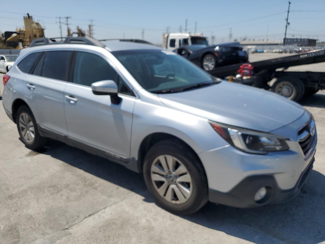 4S4BSAFC9K3363159 2019 Subaru Outback 2.5I Premium