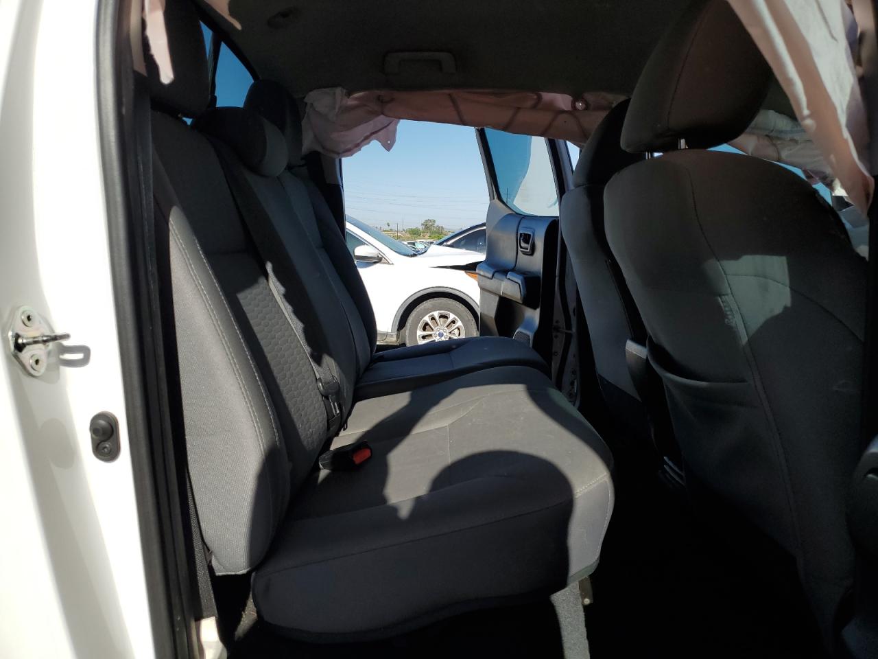 3TMCZ5AN9JM166476 2018 Toyota Tacoma Double Cab