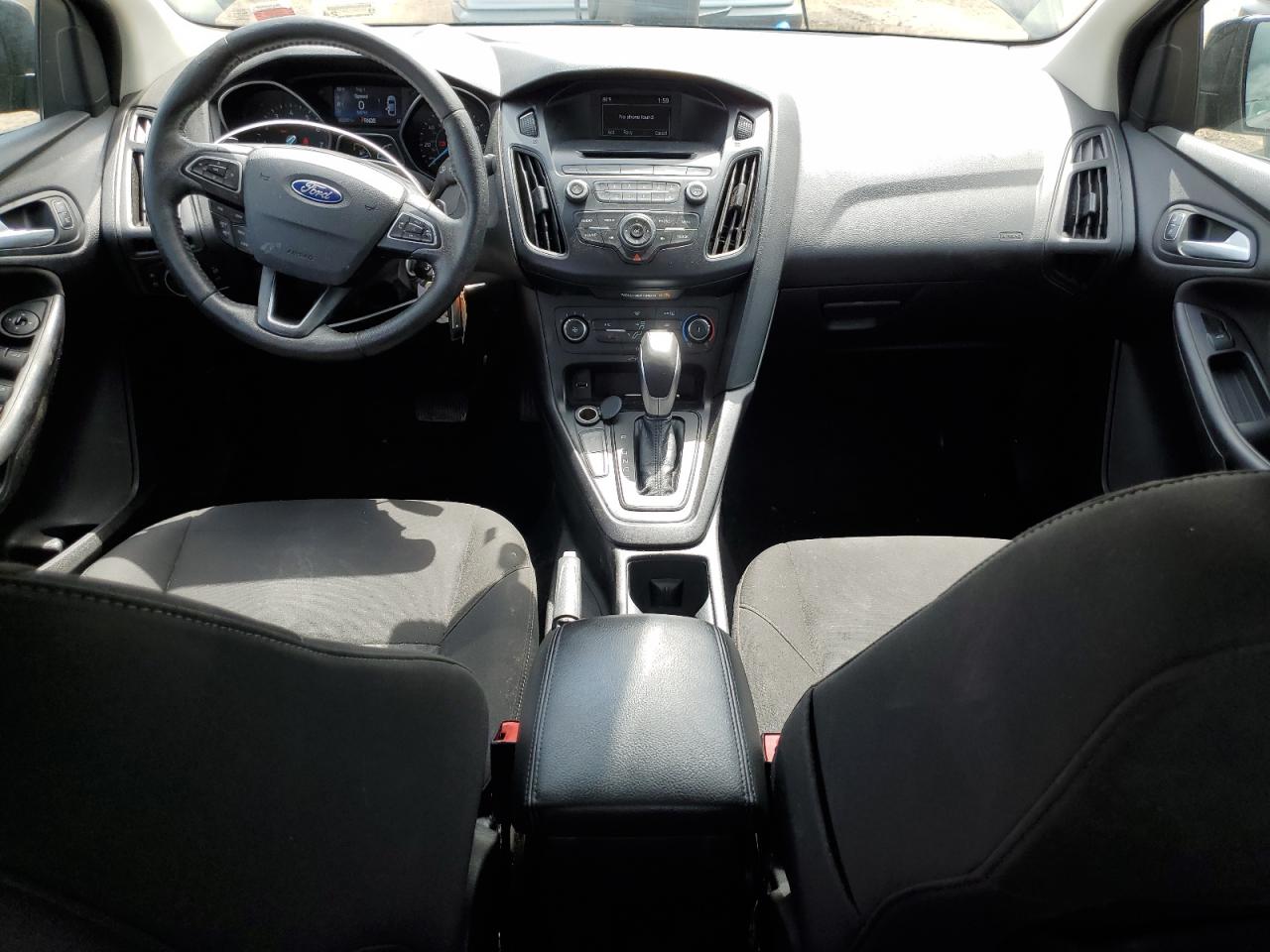 1FADP3F26FL332934 2015 Ford Focus Se