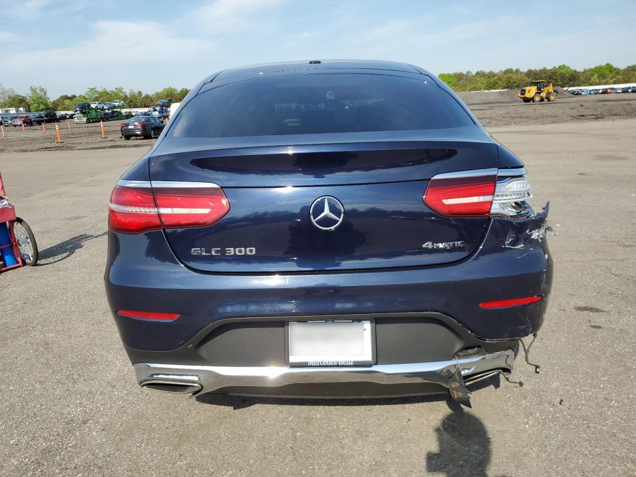 WDC0J4KB6HF221365 2017 Mercedes-Benz Glc Coupe 300 4Matic