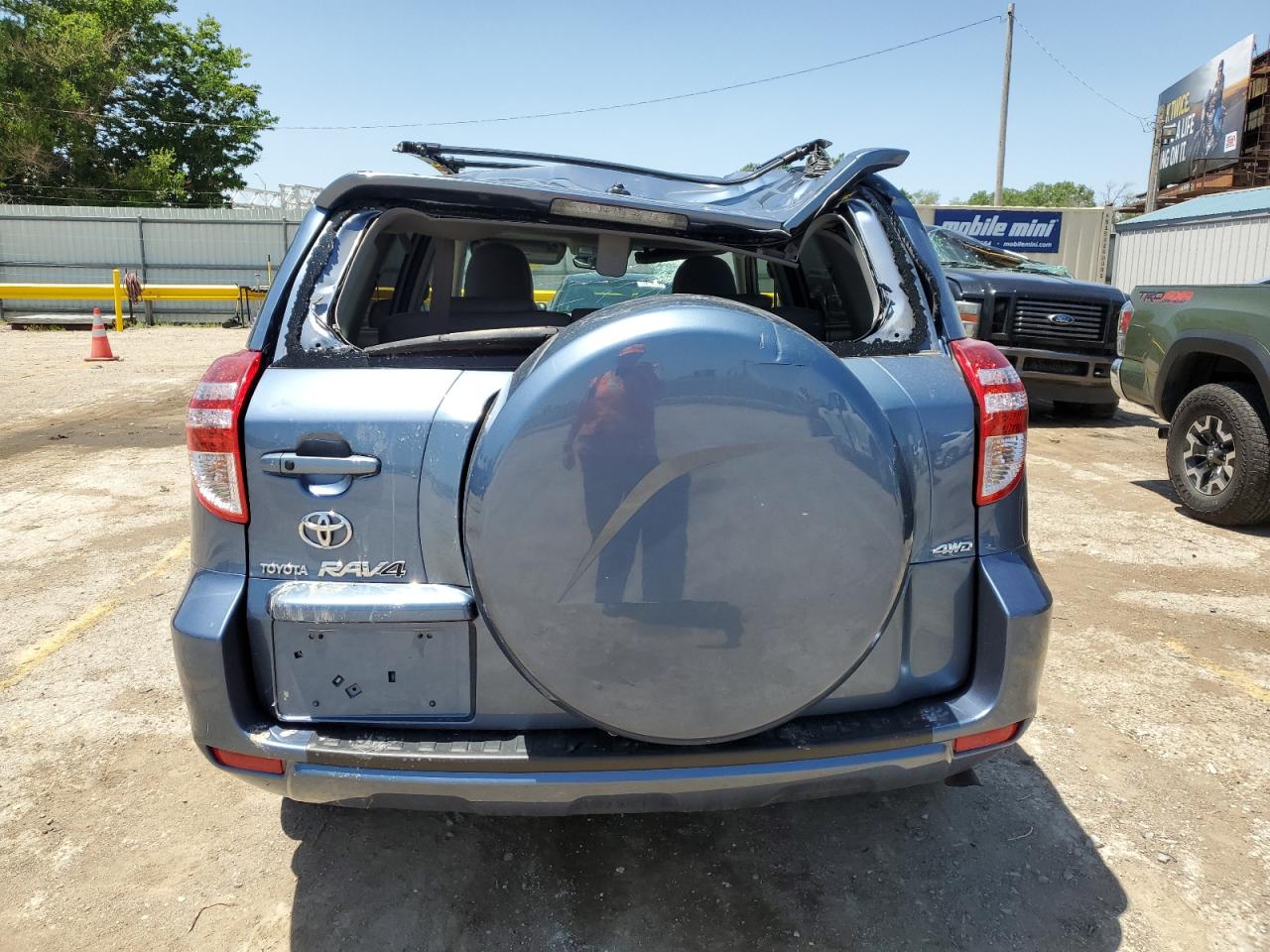 JTMDF4DV8A5023477 2010 Toyota Rav4 Limited