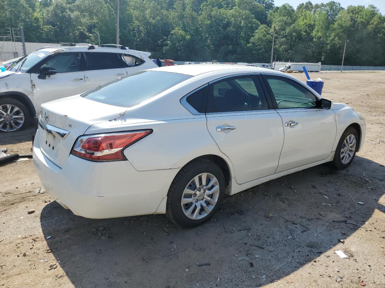 2015 Nissan Altima 2.5 vin: 1N4AL3AP5FC221129