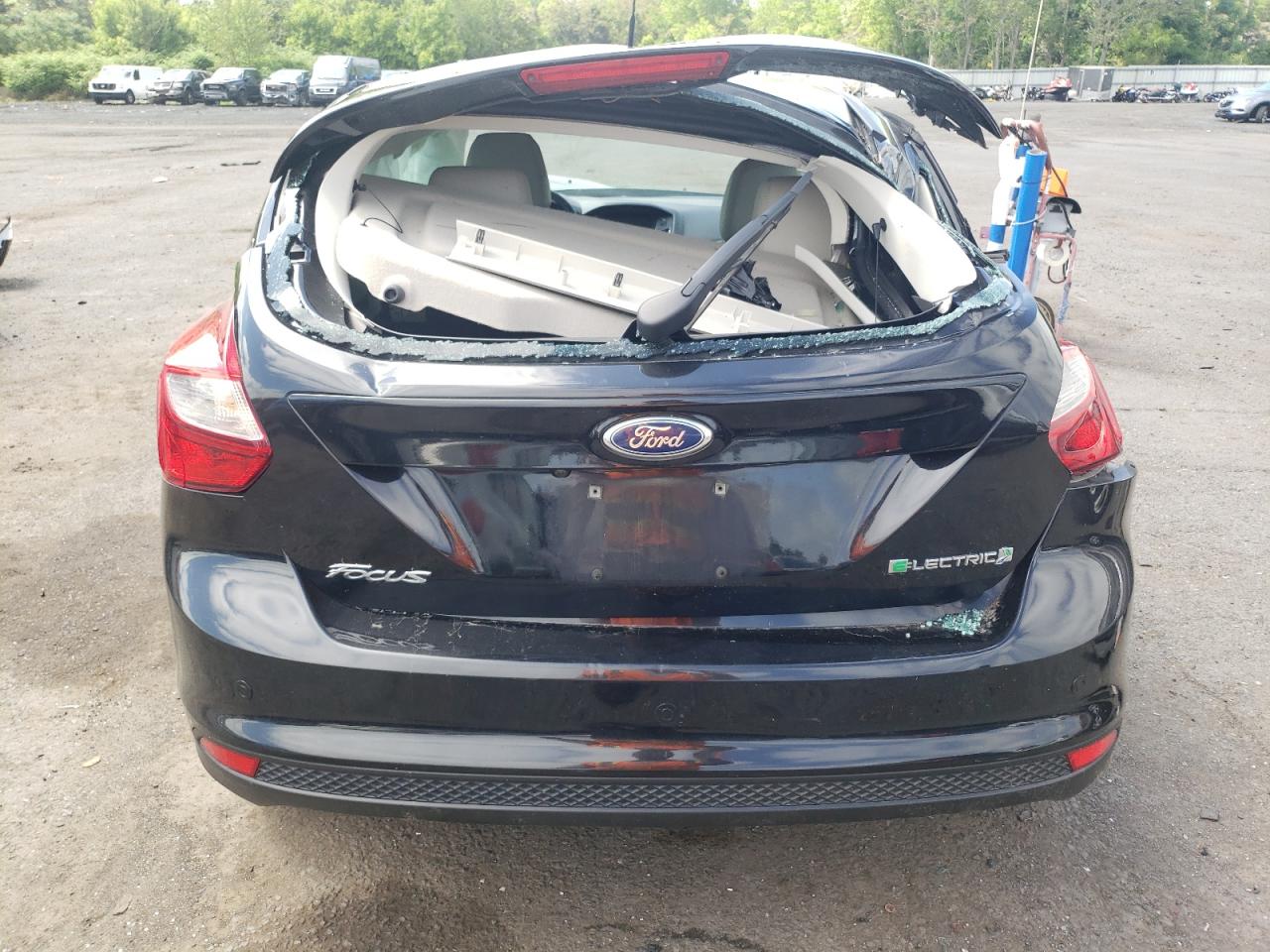 1FADP3R49EL134439 2014 Ford Focus Bev