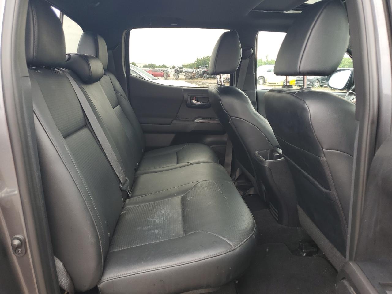 5TFAZ5CN2MX098492 2021 Toyota Tacoma Double Cab