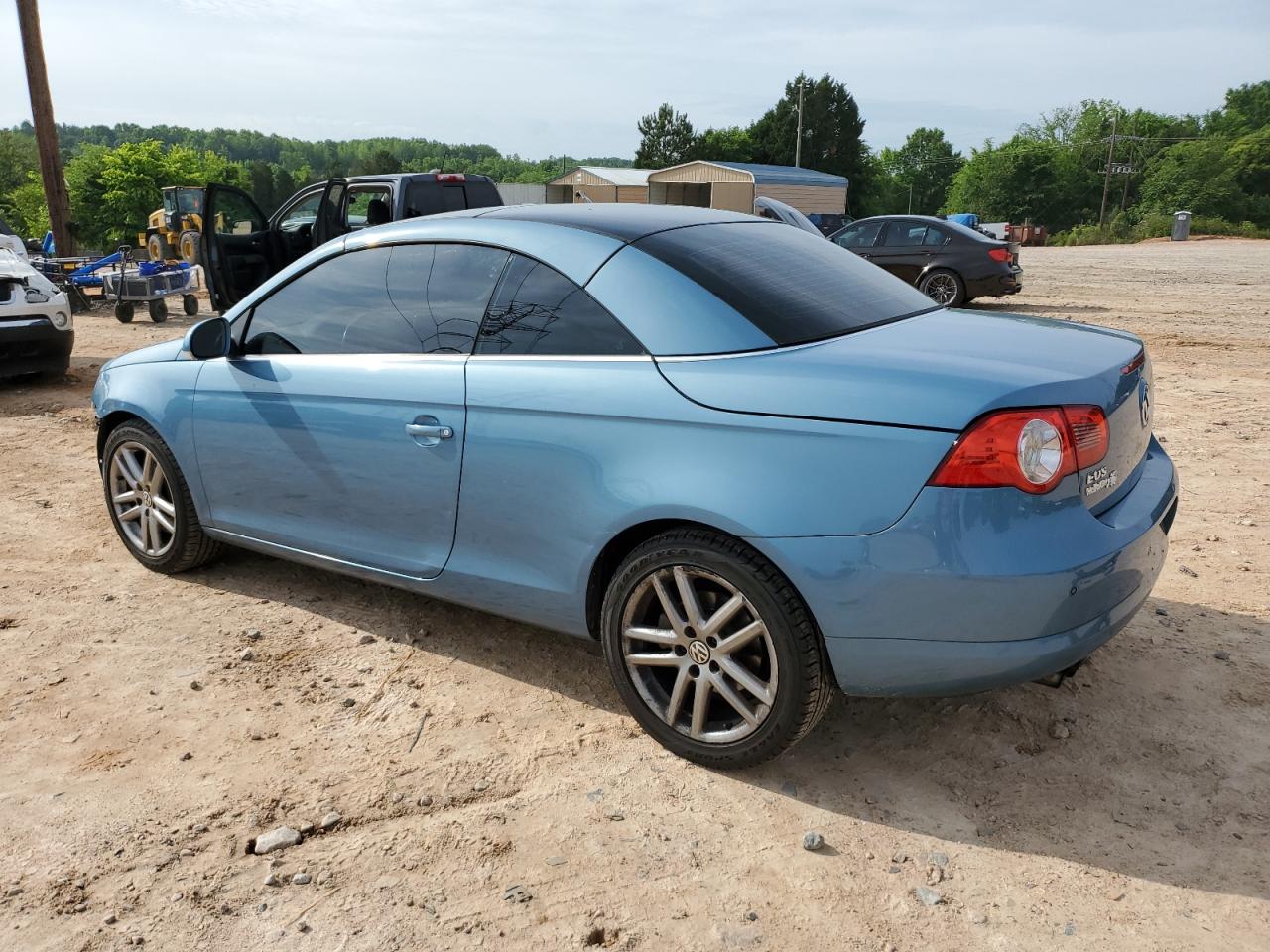 WVWFA71F28V003693 2008 Volkswagen Eos Lux