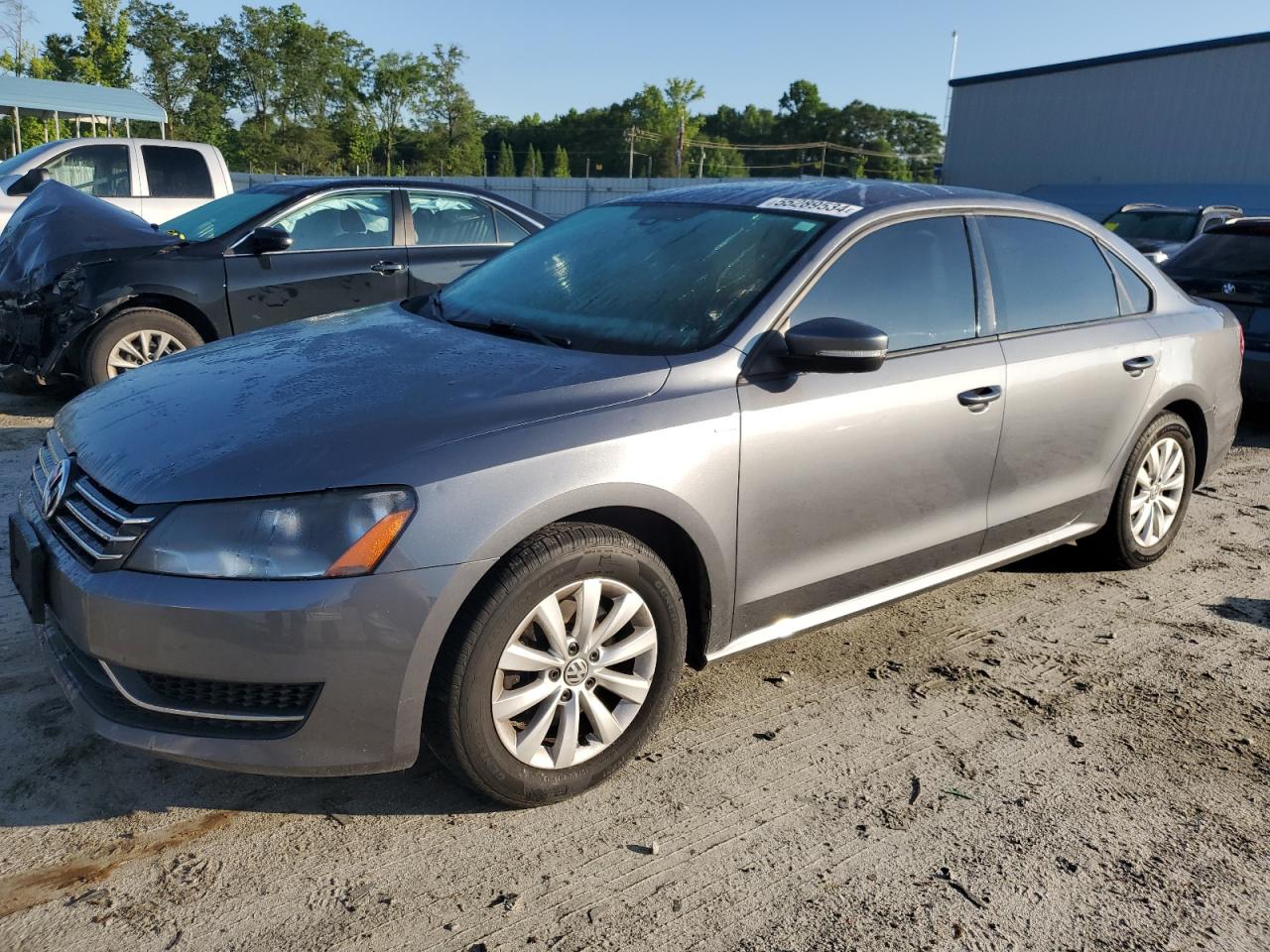 2014 Volkswagen Passat S vin: 1VWAS7A31EC072702