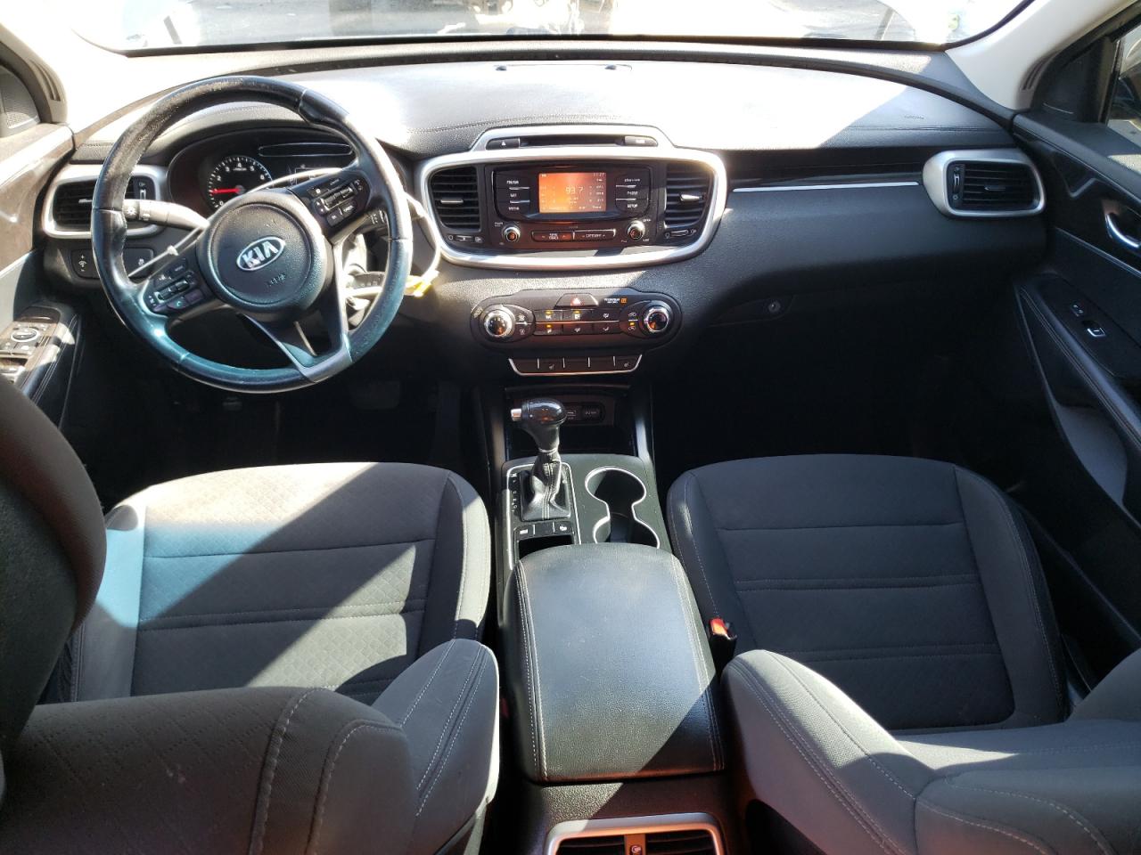 5XYPG4A32GG145300 2016 Kia Sorento Lx