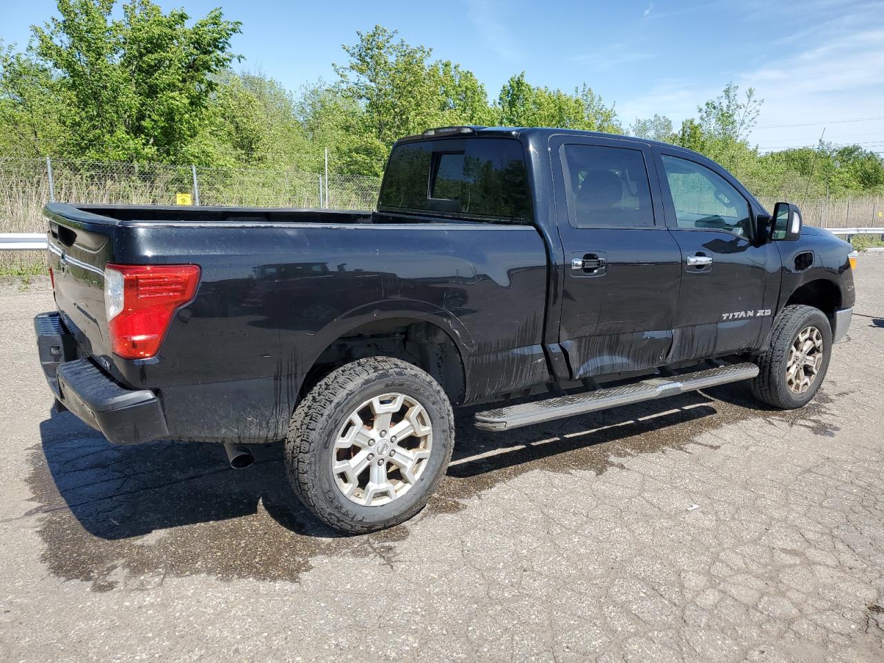 1N6BA1F25GN517762 2016 Nissan Titan Xd Sl