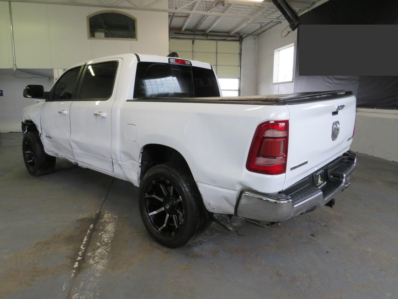 2019 Ram 1500 Big Horn/Lone Star vin: 1C6SRFFTXKN597352