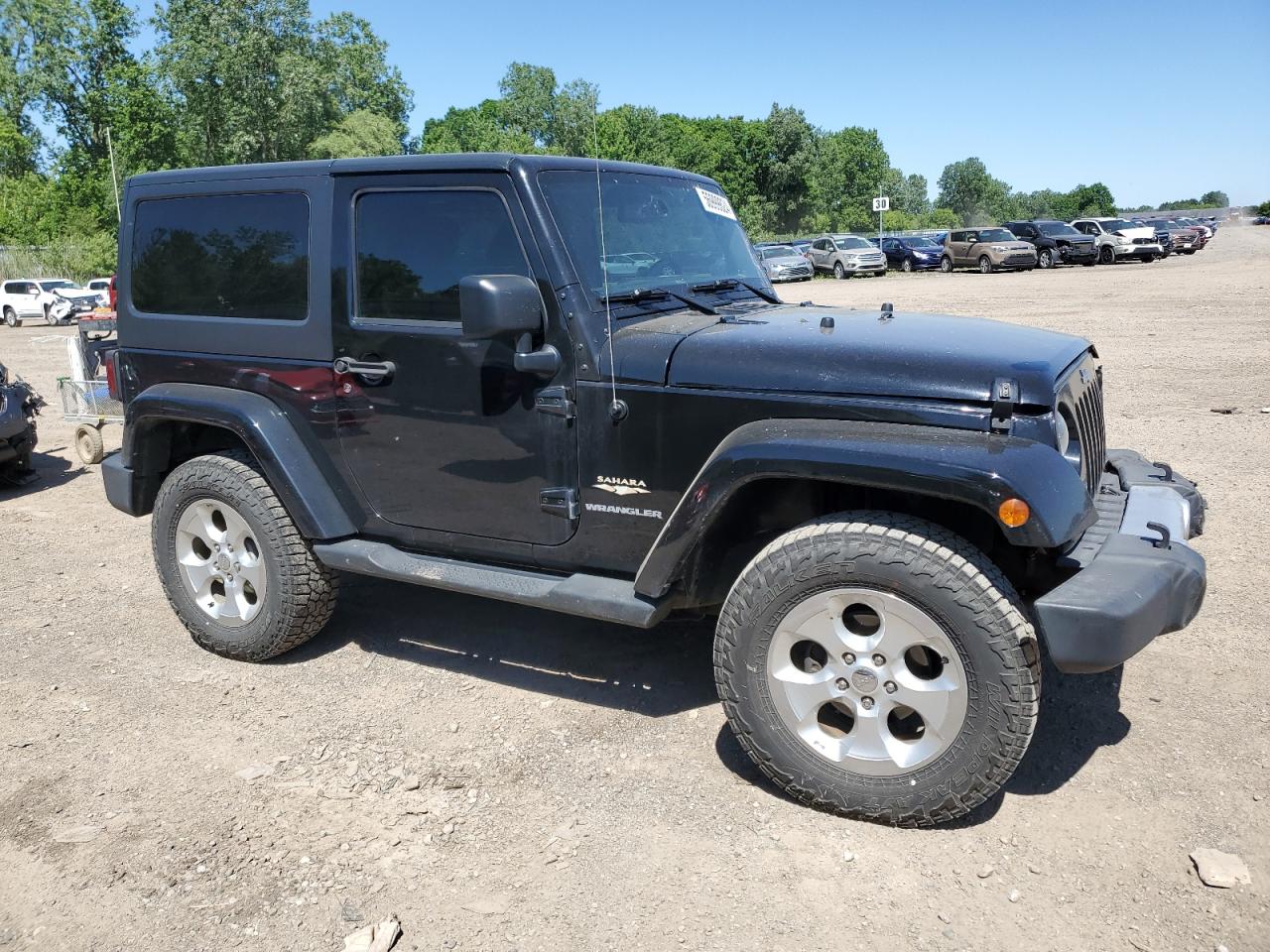 1C4AJWBG3FL567549 2015 Jeep Wrangler Sahara