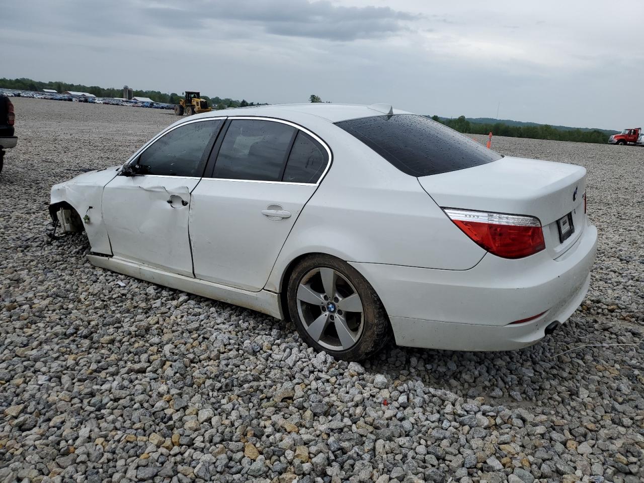 WBANV13548BZ48578 2008 BMW 528 Xi