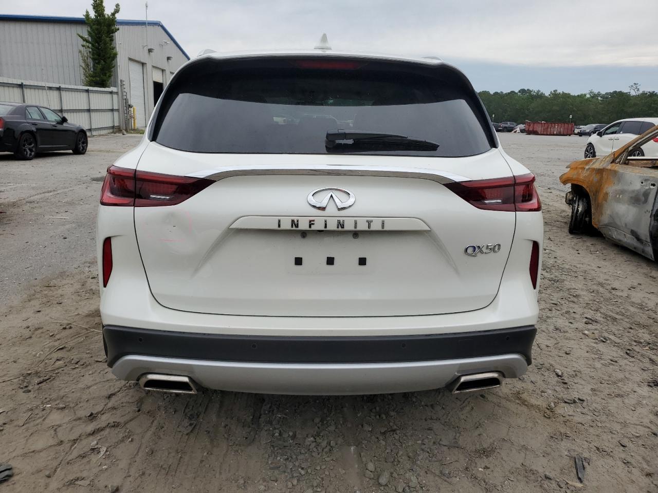 3PCAJ5CA7NF110376 2022 Infiniti Qx50 Essential