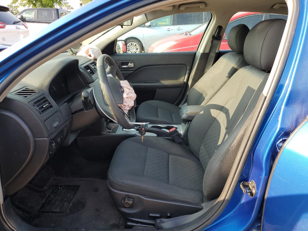 3FAHP0HA7CR283602 2012 Ford Fusion Se