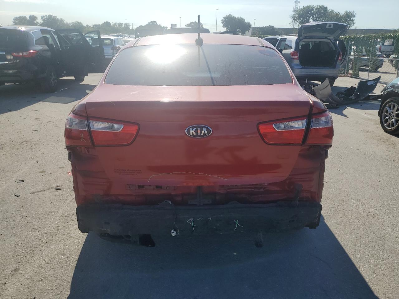 KNADM4A36E6386995 2014 Kia Rio Lx