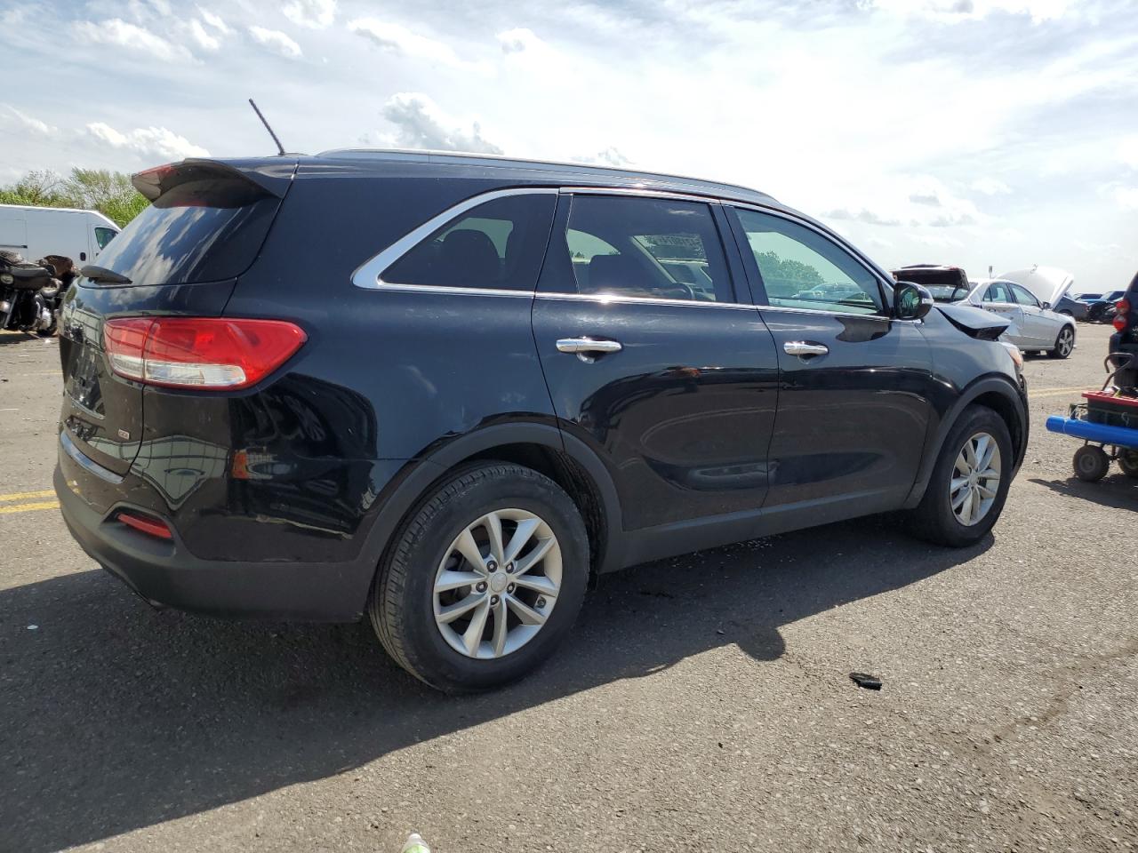 5XYPG4A34HG294244 2017 Kia Sorento Lx