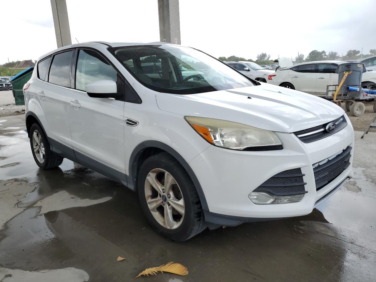 1FMCU0GX9EUC00391 2014 Ford Escape Se