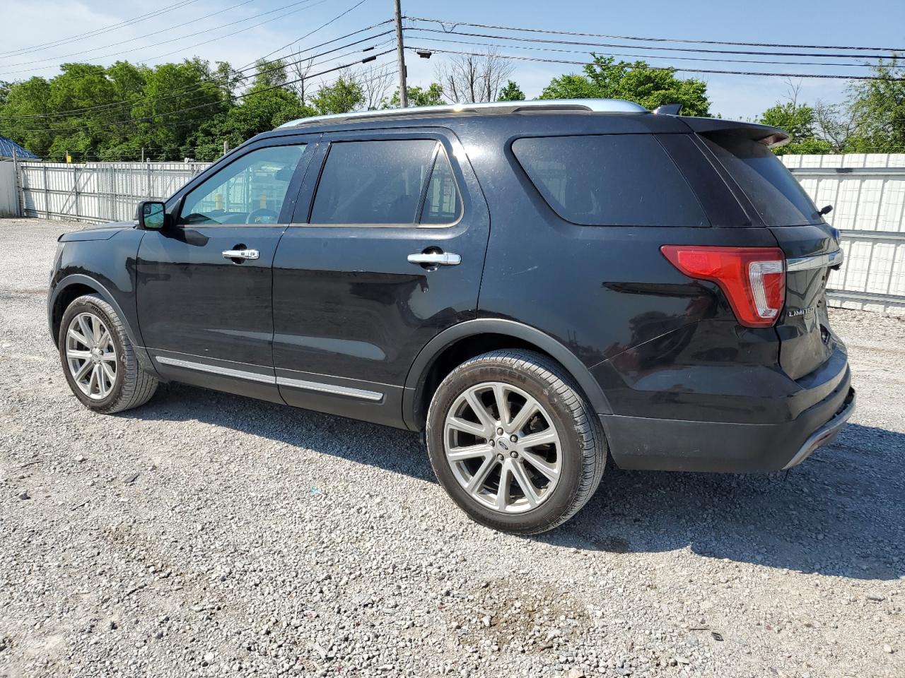 1FM5K8F82HGC13705 2017 Ford Explorer Limited