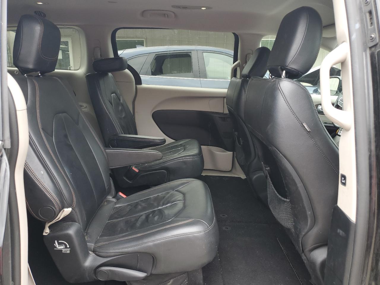 2C4RC1BG2HR524122 2017 Chrysler Pacifica Touring L