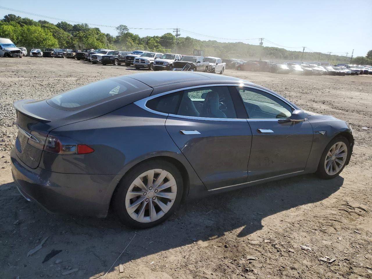 5YJSA1E28FF107815 2015 Tesla Model S