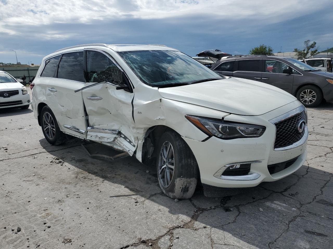 5N1DL0MN8JC528248 2018 Infiniti Qx60