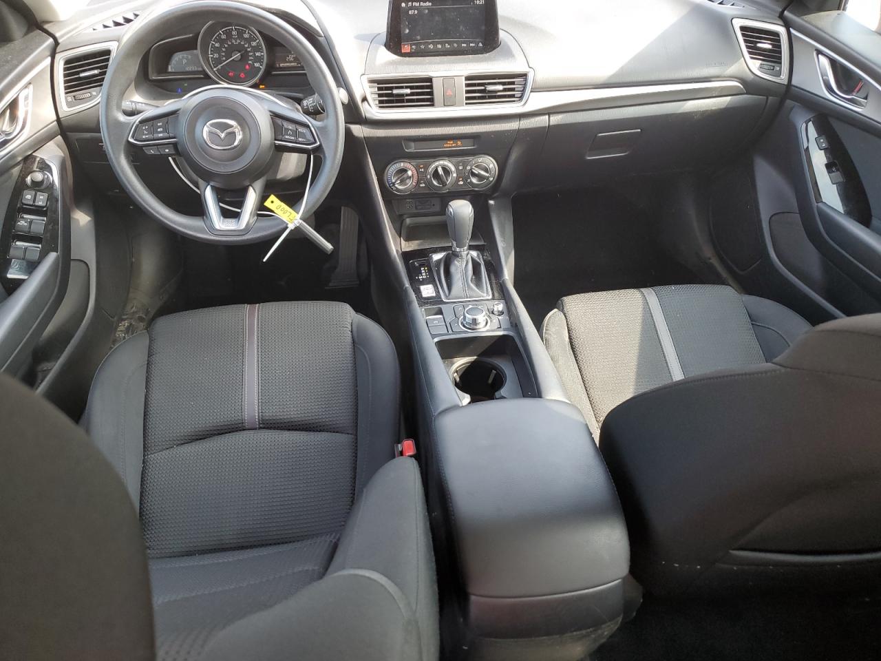 3MZBN1U79JM268256 2018 Mazda 3 Sport