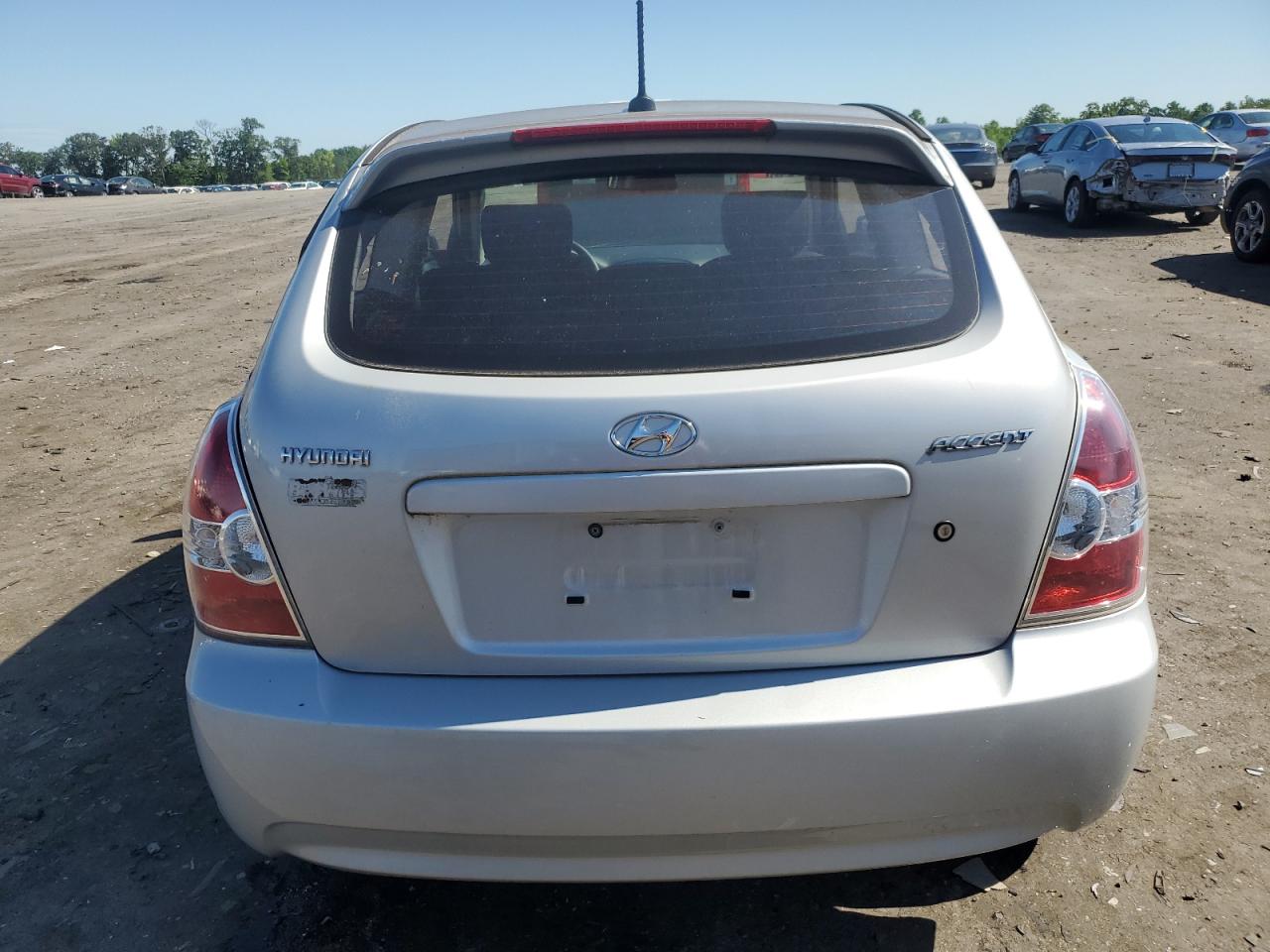 KMHCM36C99U118490 2009 Hyundai Accent Gs