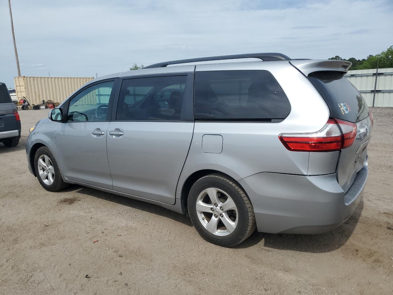 5TDKK3DC4FS676921 2015 Toyota Sienna Le