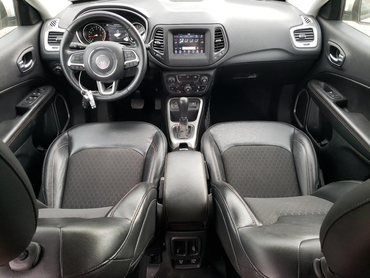 3C4NJCBB6KT612843 2019 Jeep Compass Latitude