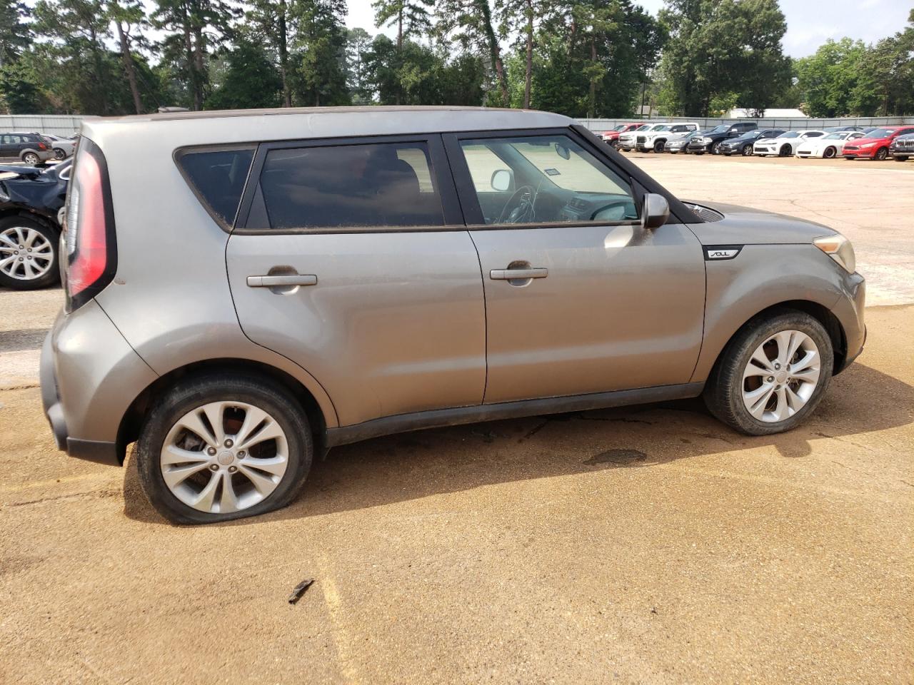 KNDJP3A5XF7118262 2015 Kia Soul +