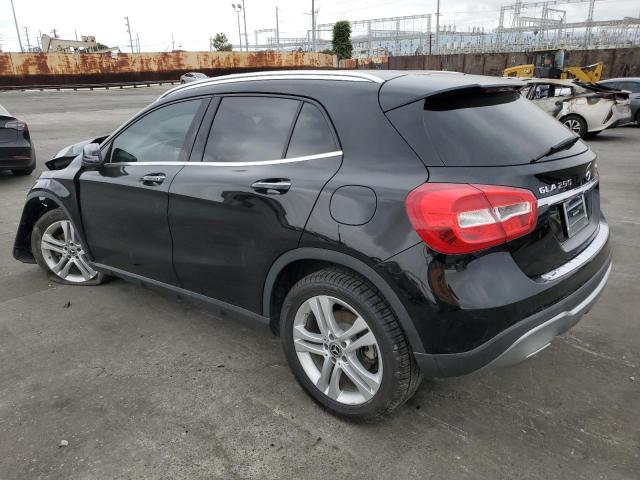 VIN WDCTG4GB6JJ431696 2018 Mercedes-Benz GLA-Class,... no.2