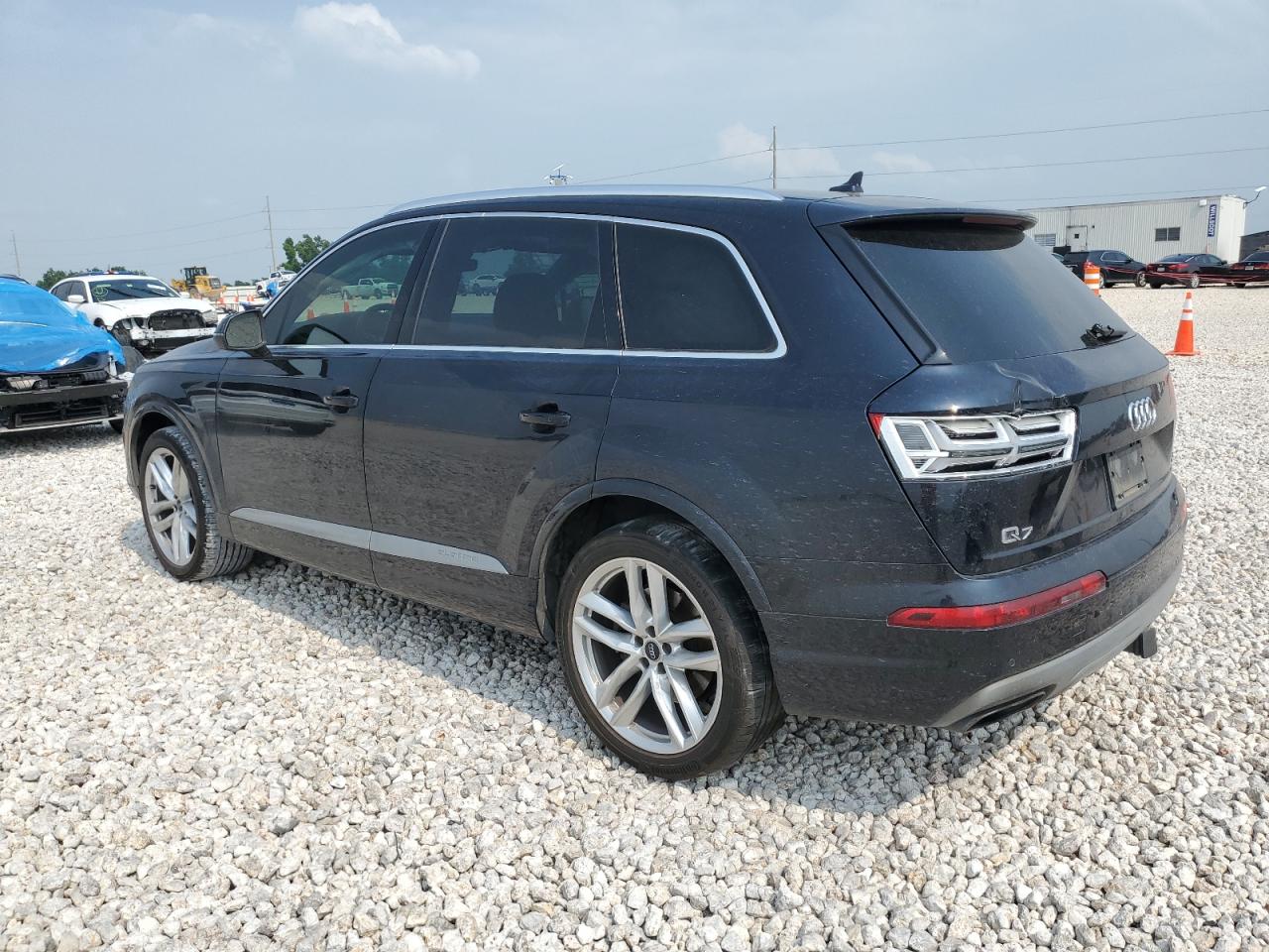 WA1VAAF76HD051191 2017 Audi Q7 Prestige