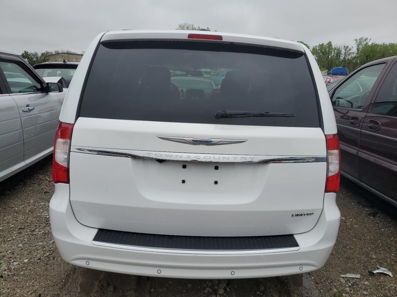 2C4RC1JG6GR239083 2016 Chrysler Town & Country Limited