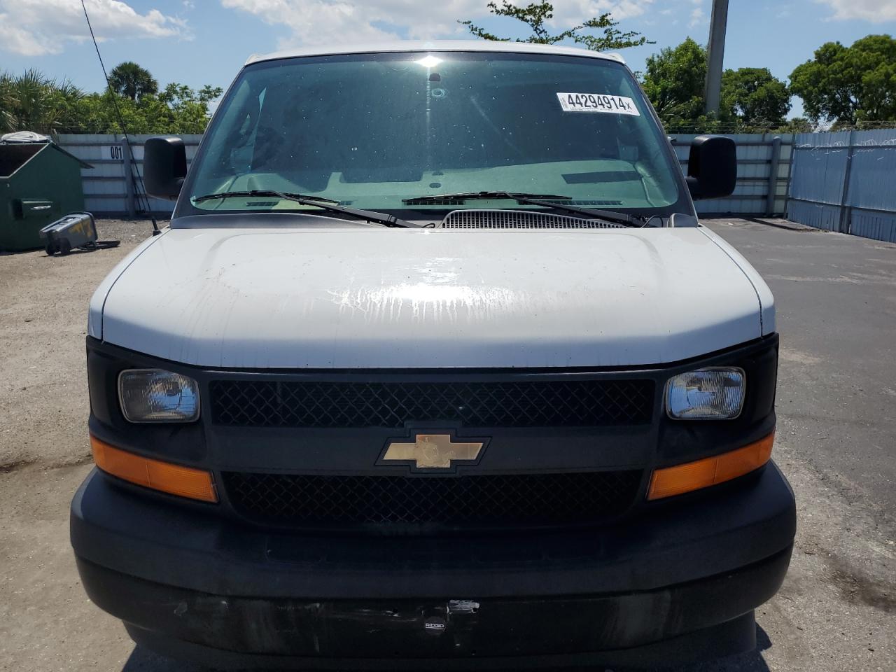 1GCWGBFF2H1342360 2017 Chevrolet Express G2500