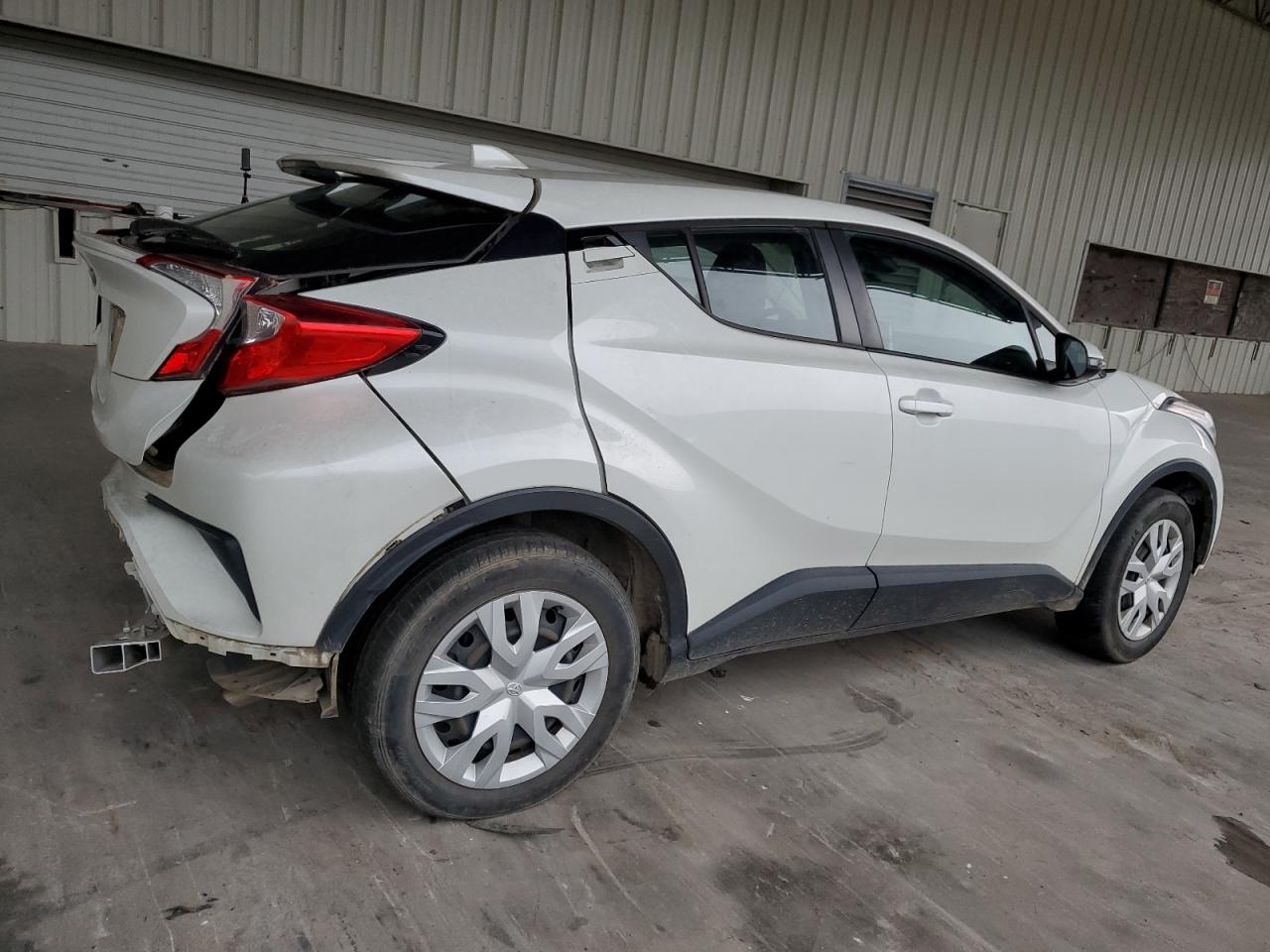 2021 Toyota C-Hr Xle vin: NMTKHMBX7MR121306