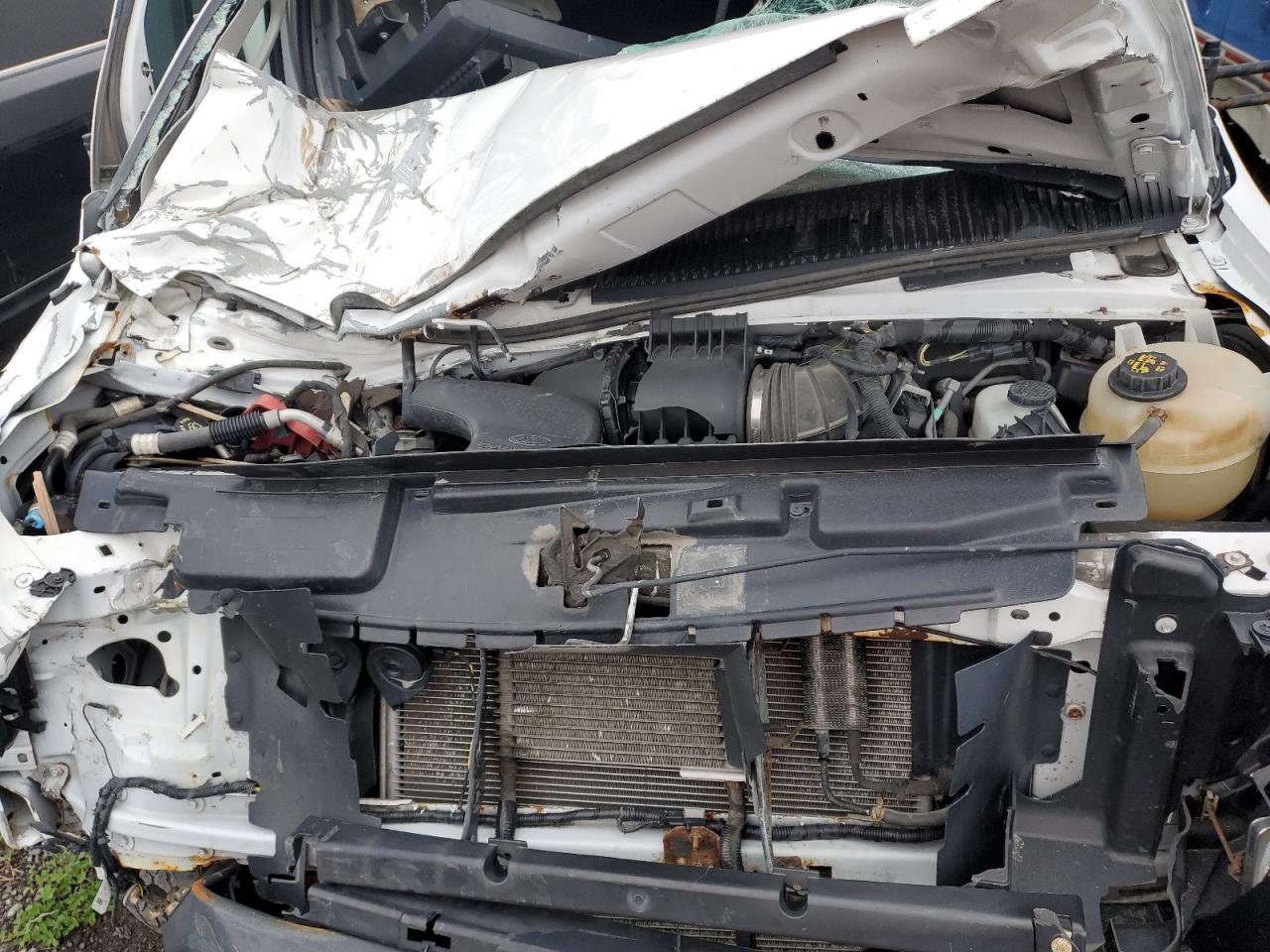 FORD ECONOLINE E450 SUPER DUTY CUTAWAY VAN