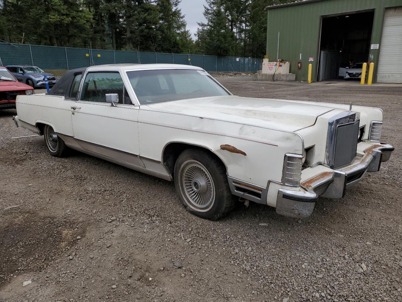 9Y81S751960 1979 Lincoln Continentl