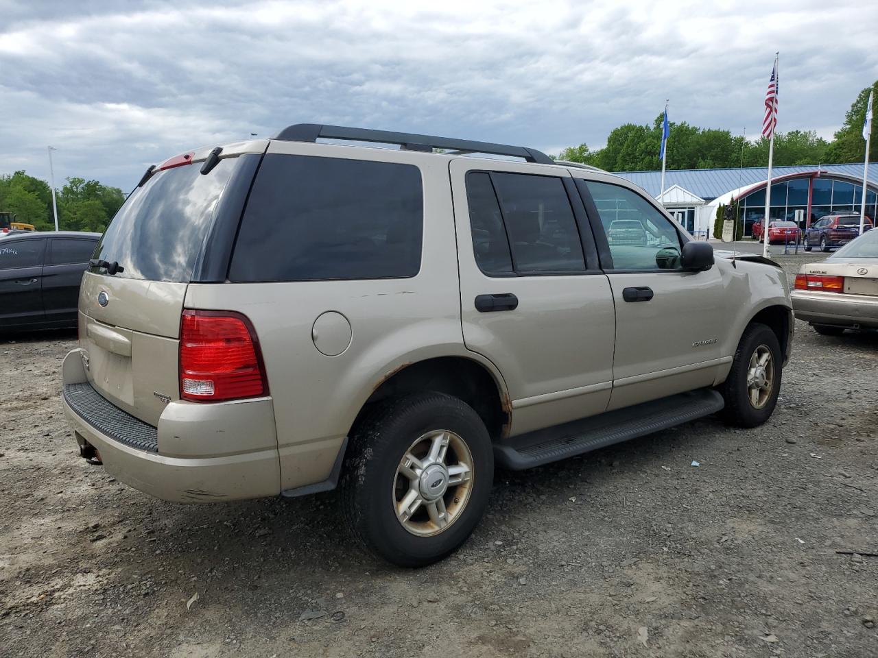 1FMZU73E85UB22547 2005 Ford Explorer Xlt