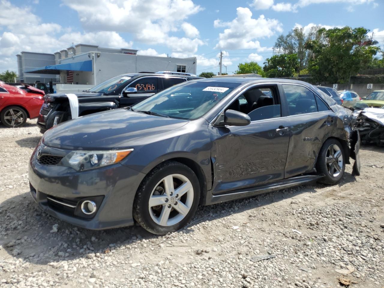 4T1BF1FK0DU670518 2013 Toyota Camry L